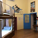 Centro комнаты и аппартаменты Hostel
