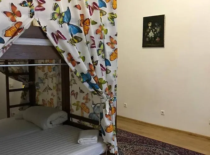 Auberge de jeunesse Centro комнаты и аппартаменты *