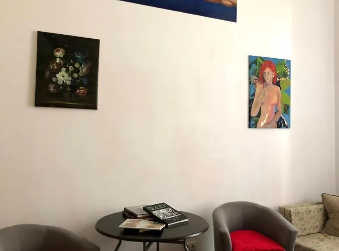 Centro комнаты и аппартаменты 敖德萨